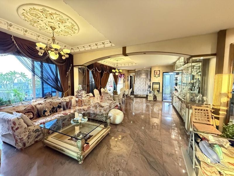 5 Bed Apartment (Condo) for Sale in The Warren - Image 1