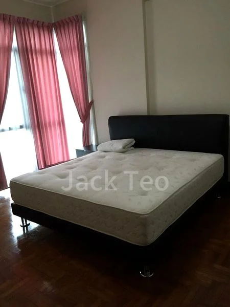 3 Bed Condo for Rent in  Parc Oasis - Image 1