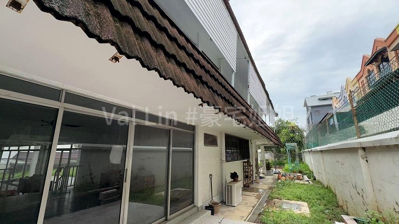 5 Bed Bungalow (Landed) for Sale in  Hillside Drive - Image 6