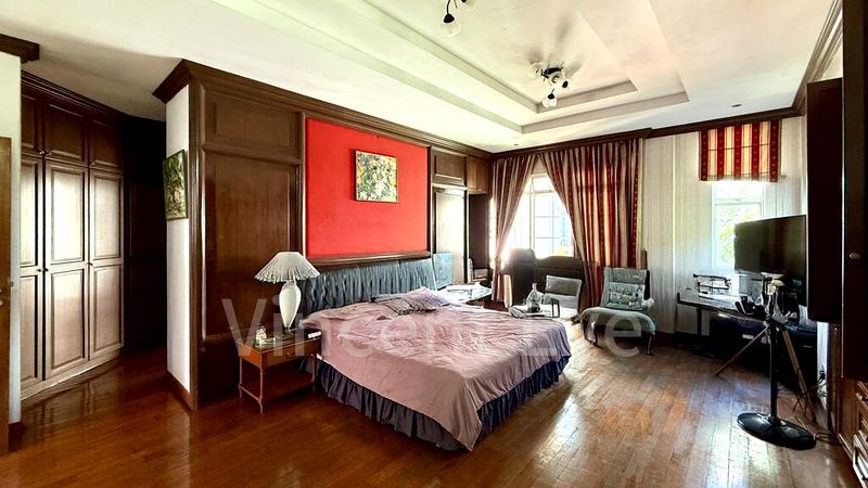 6 Bed Bungalow (Landed) for Sale in  Upper East Coast Road - Image 1