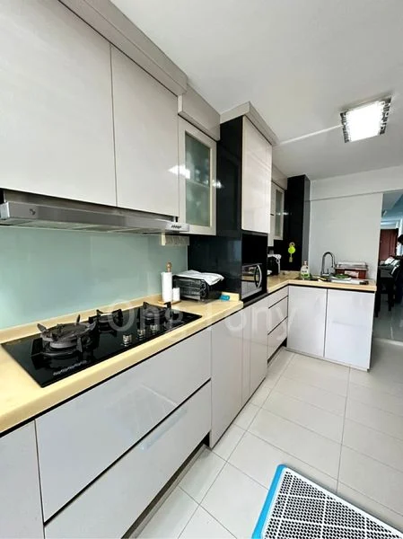 4 Room (4A) HDB for Rent in 137 Yishun Ring Road - Image 12