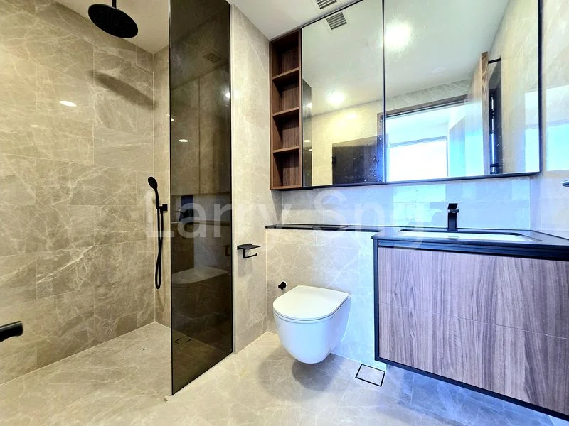 2 Bed Condo for Sale in  Coastline Residences - Image 9