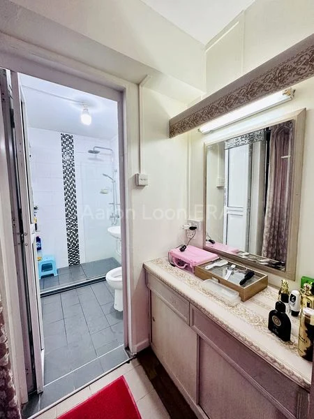 5 Room (5I) HDB for Sale in  856 Tampines Street 82 - Image 12