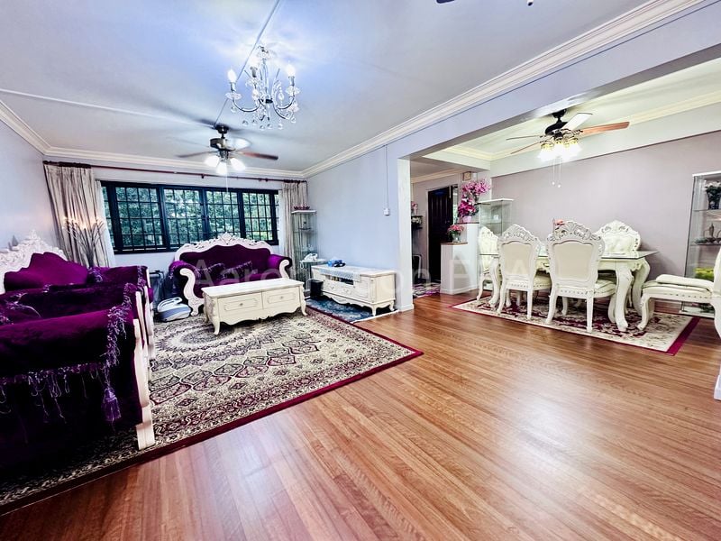 5 Room (5I) HDB for Sale in  856 Tampines Street 82 - Image 3