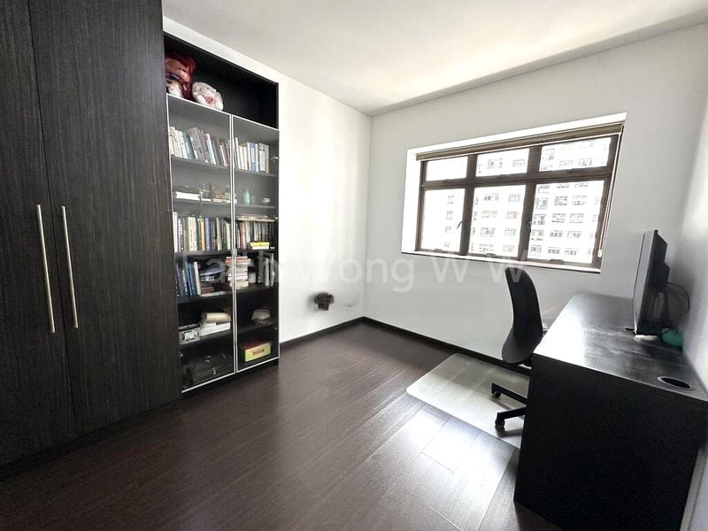 4 Room (4A) HDB for Sale in 90 Tanglin Halt Road - Image 5