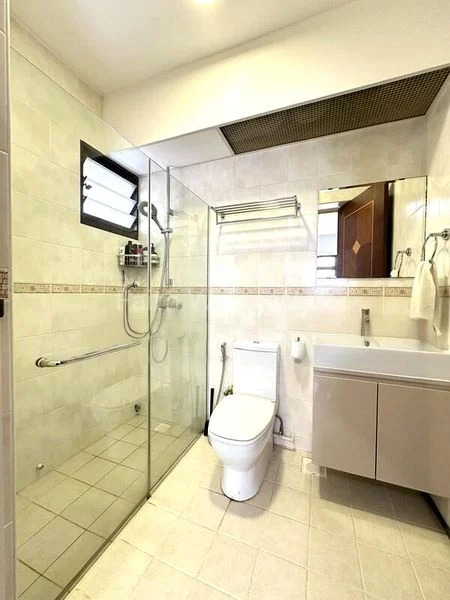 4 Room (4A) HDB for Sale in 90 Tanglin Halt Road - Image 11