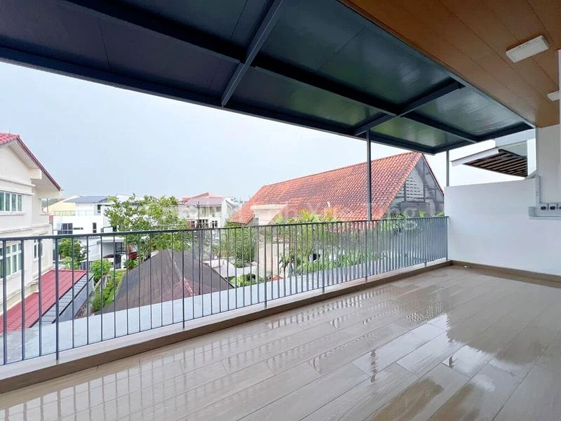 7 Bed Semi-Detached House (Landed) for Sale in Ang Mo Kio Street 13 - Image 1