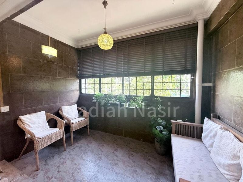 5 Room (5I) HDB for Sale in  880 Woodlands Street 82 - Image 2