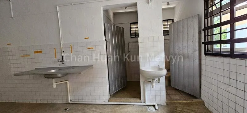 Shop / Shophouse for Sale: 25 New Upper Changi Road - Image 2