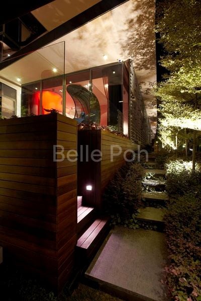 6 Bed Bungalow (Landed) for Rent in  Cove Way - Image 1