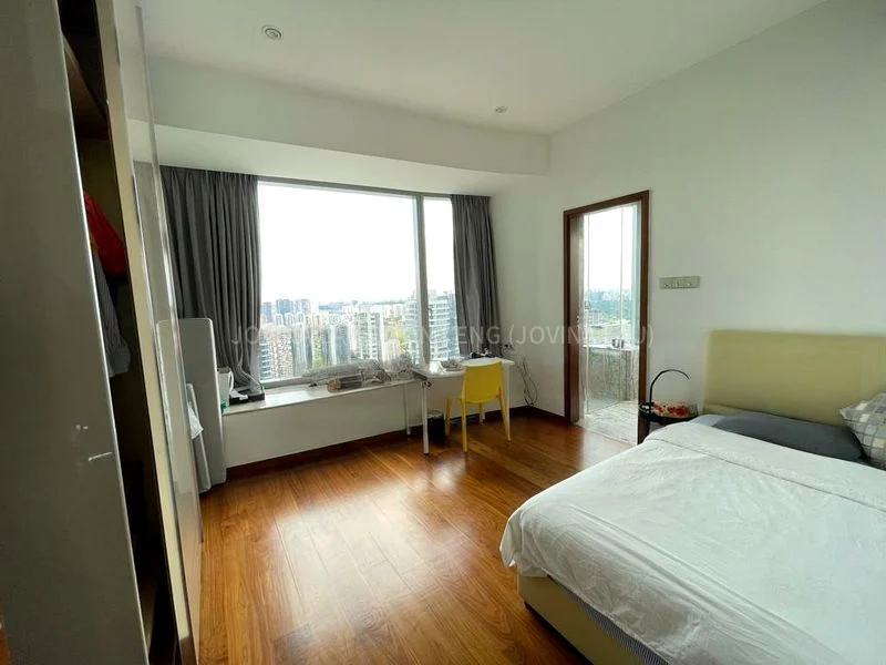 4 Bed Condo for Sale in  The Orchard Residences - Image 7