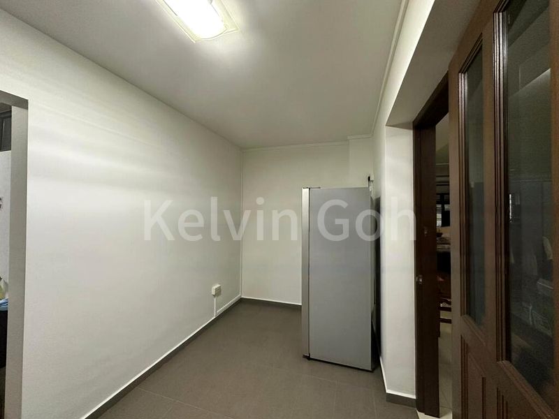 5 Room (5I) HDB for Sale in  271 Toh Guan Road - Image 11
