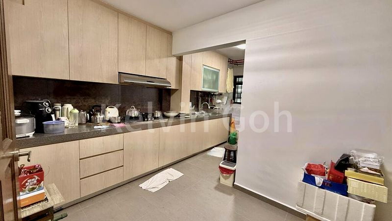 5 Room (5I) HDB for Sale in  271 Toh Guan Road - Image 5