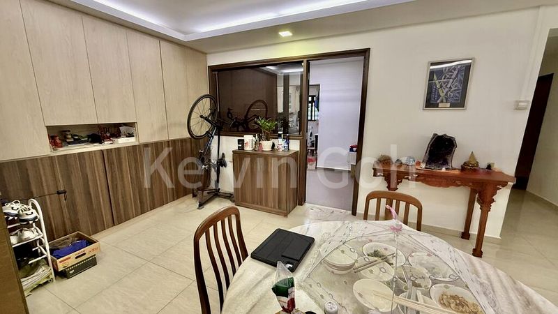 5 Room (5I) HDB for Sale in  271 Toh Guan Road - Image 2