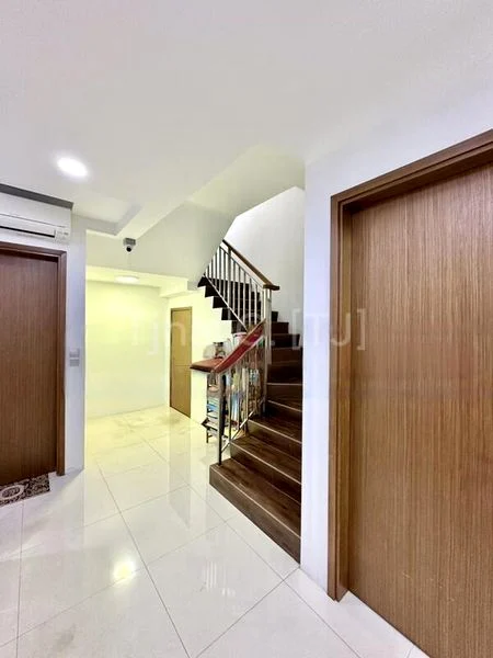 5 Bed Bungalow (Landed) for Sale in Serangoon Park - Image 2