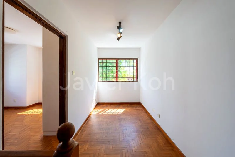 4 Bed Corner Terrace (Landed) for Rent in  Guan Soon Terrace - Image 10