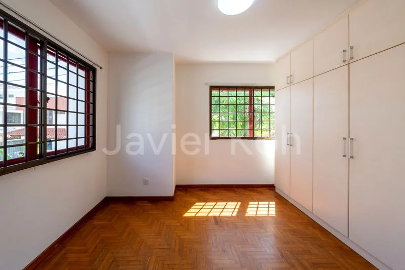 4 Bed Corner Terrace (Landed) for Rent in  Guan Soon Terrace - Image 12