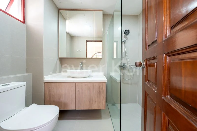 4 Bed Corner Terrace (Landed) for Rent in  Guan Soon Terrace - Image 22