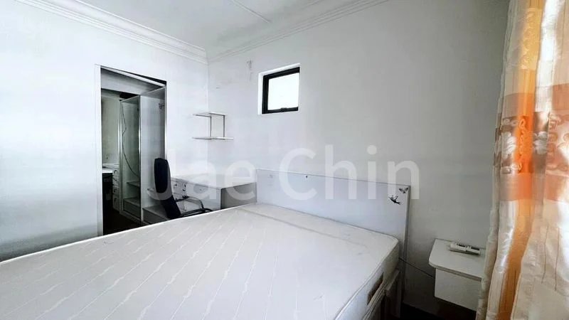 Common Room (HDB) for Rent in  658 Woodlands Ring Road - Image 2