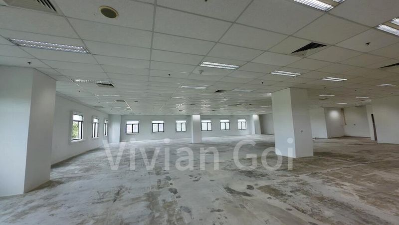 Light Industrial (B1) for Rent: Admirax - Image 2