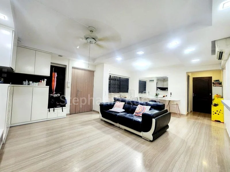 4 Room (4A) HDB for Sale in  166 Hougang Avenue 1 - Image 2