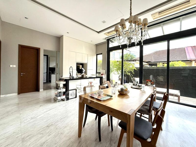 5 Bed Semi-Detached House (Landed) for Sale in Serangoon Garden Estate - Image 9