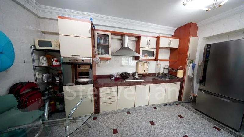5 Room (5I) HDB for Rent in  126A Edgedale Plains - Image 6