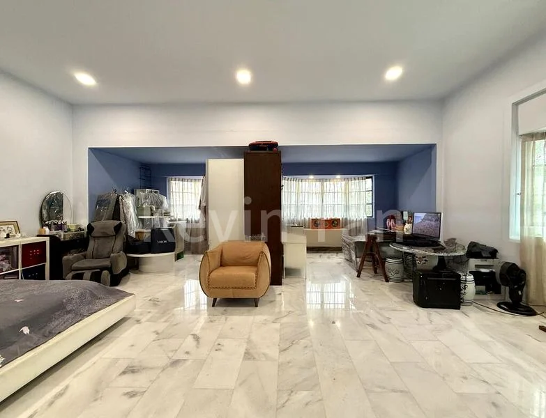 4 Bed Semi-Detached House (Landed) for Sale in Pasir Ris Beach Park - Image 1