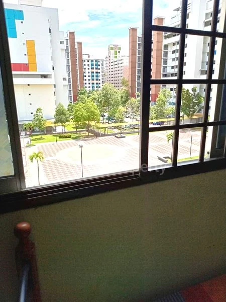 Common Room (HDB) for Rent in  57 Chai Chee Drive - Image 3