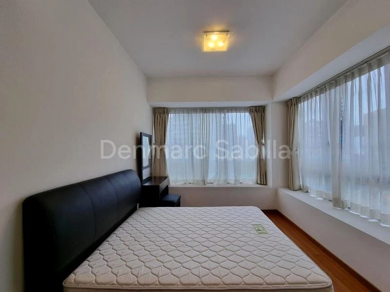 3 Bed Condo for Rent in  Suites @ Cairnhill - Image 2
