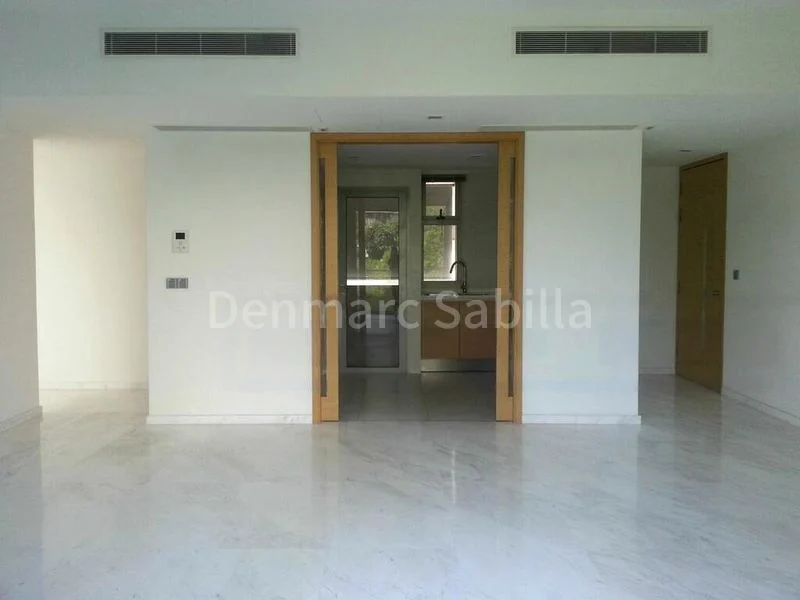 3 Bed Condo for Rent in  Suites @ Cairnhill - Image 6