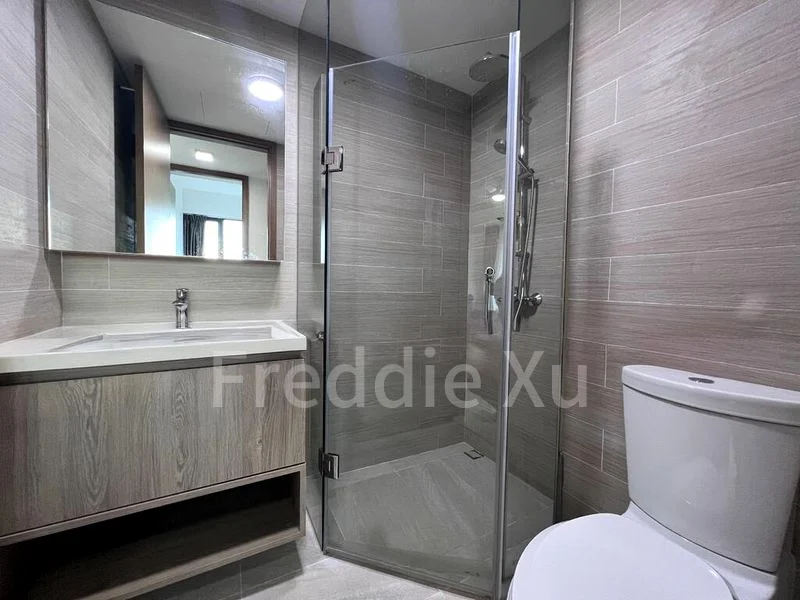 2 Bed Condo for Rent in Kingsford Waterbay - Image 7