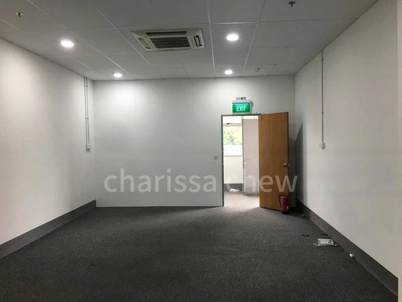 Light Industrial (B1) for Rent: Spaze - Image 1