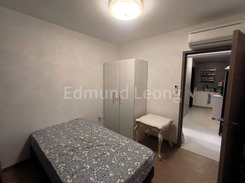 Common Room (HDB) for Rent in  127A Plantation Crescent - Image 2