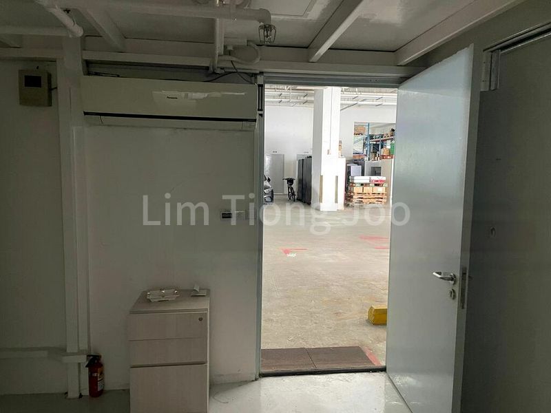 Light Industrial (B1) for Sale: Ark @ Gambas - Image 7