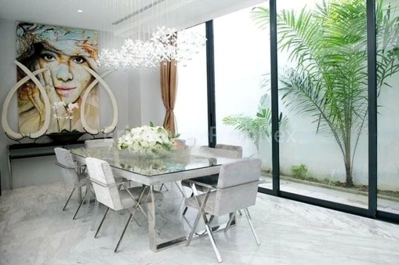 5 Bed Bungalow (Landed) for Sale in  Coronation Road - Image 17