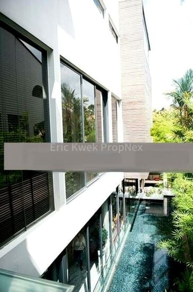 5 Bed Bungalow (Landed) for Sale in  Coronation Road - Image 4