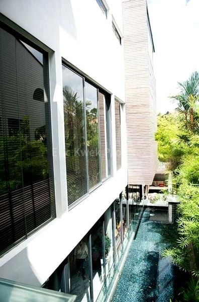 5 Bed Bungalow (Landed) for Sale in  Coronation Road - Image 10