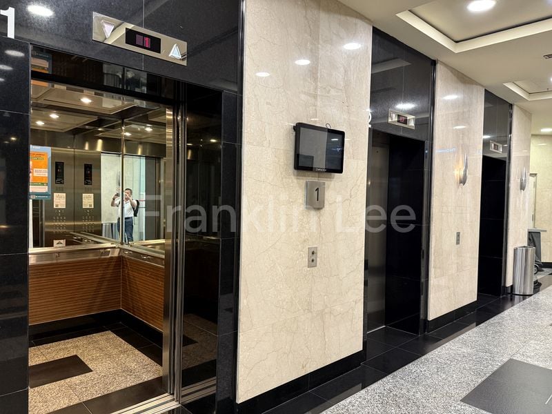 Office for Rent in  Valley Point - Image 4