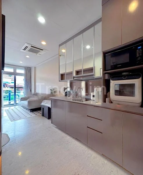 1 Bed Condo for Sale in  Suites At Bukit Timah - Image 1