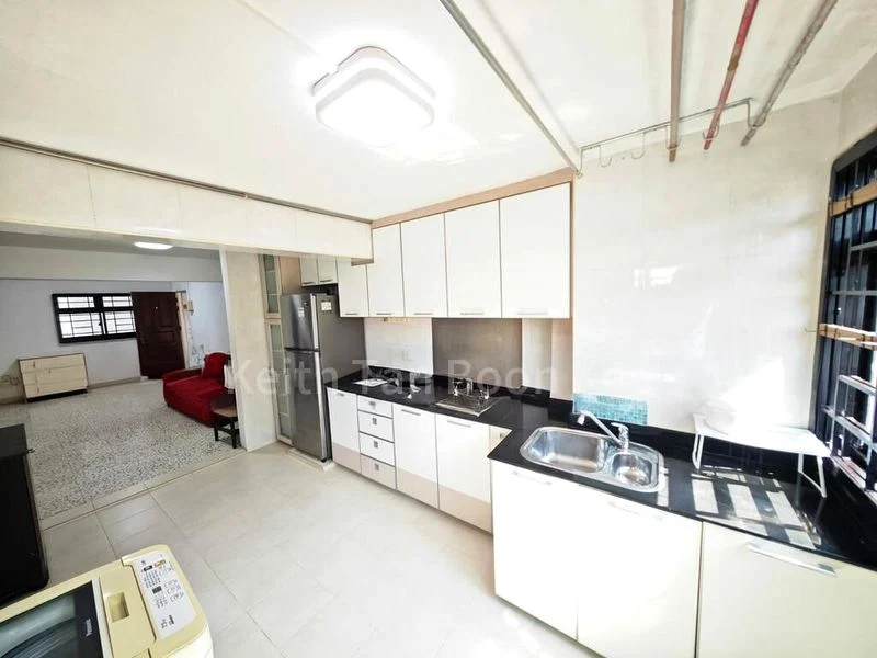 3 Room (3I) HDB for Rent in  8 Holland Avenue - Image 1