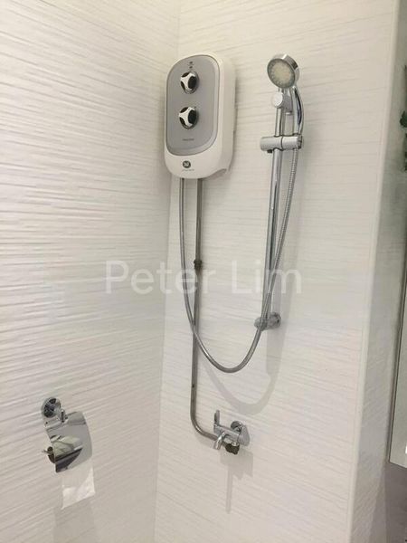 Light Industrial (B1) for Rent: Tradehub 21 - Image 4