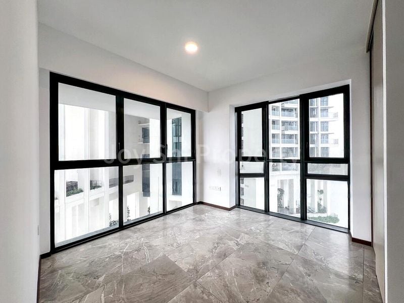 2 Bed Condo for Sale in  One Pearl Bank - Image 3