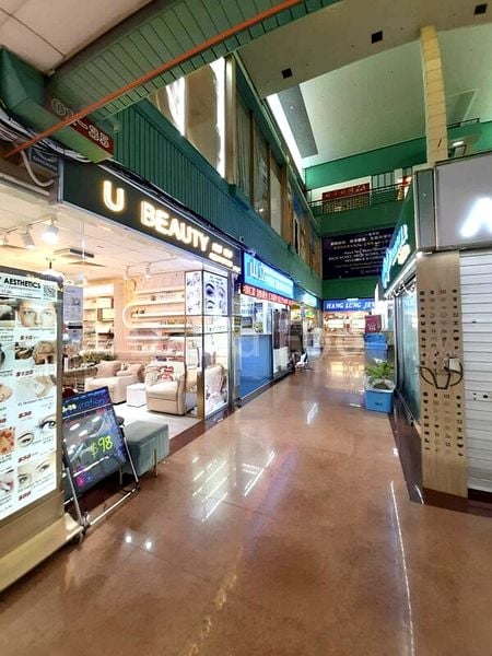 Mall Shop for Sale: People's Park Complex - Image 1