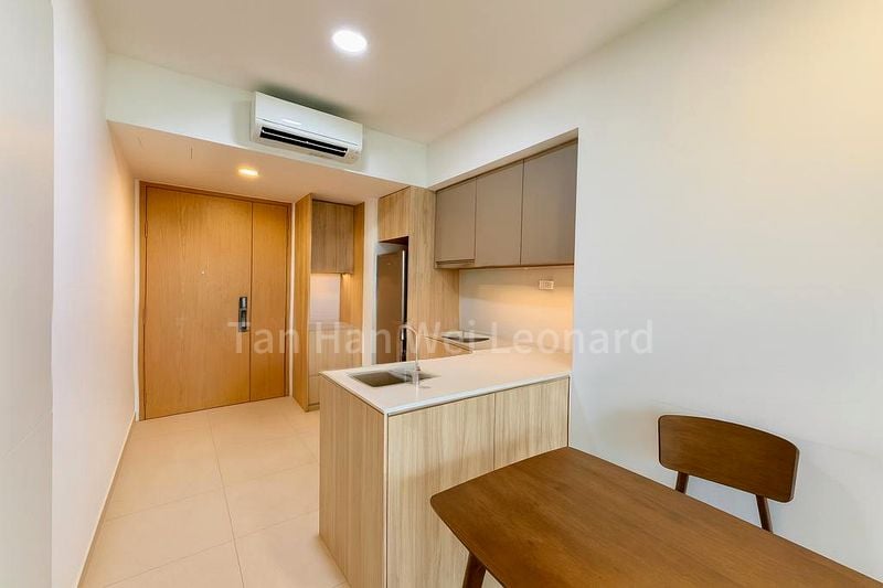 2 Bed Condo for Rent in  Twin VEW - Image 2