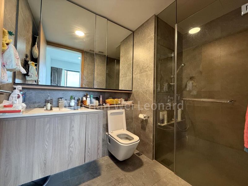 2 Bed Condo for Rent in  Twin VEW - Image 11