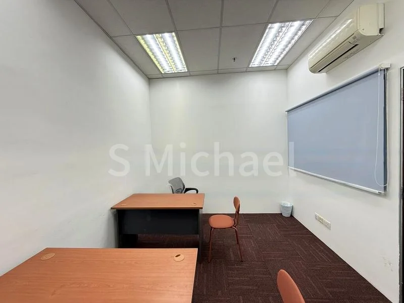 Light Industrial (B1) for Rent: Tradehub 21 - Image 1
