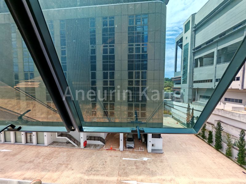 Light Industrial (B1) for Rent in  Interlocal Centre - Image 8