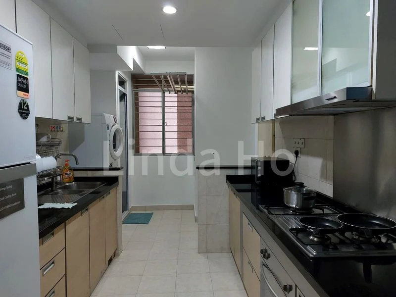 Common Room (Condo) for Rent in  Lakeholmz - Image 2