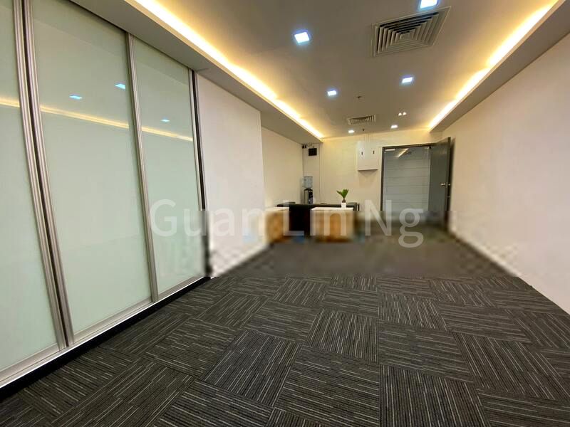 Office for Rent: International Plaza - Image 3